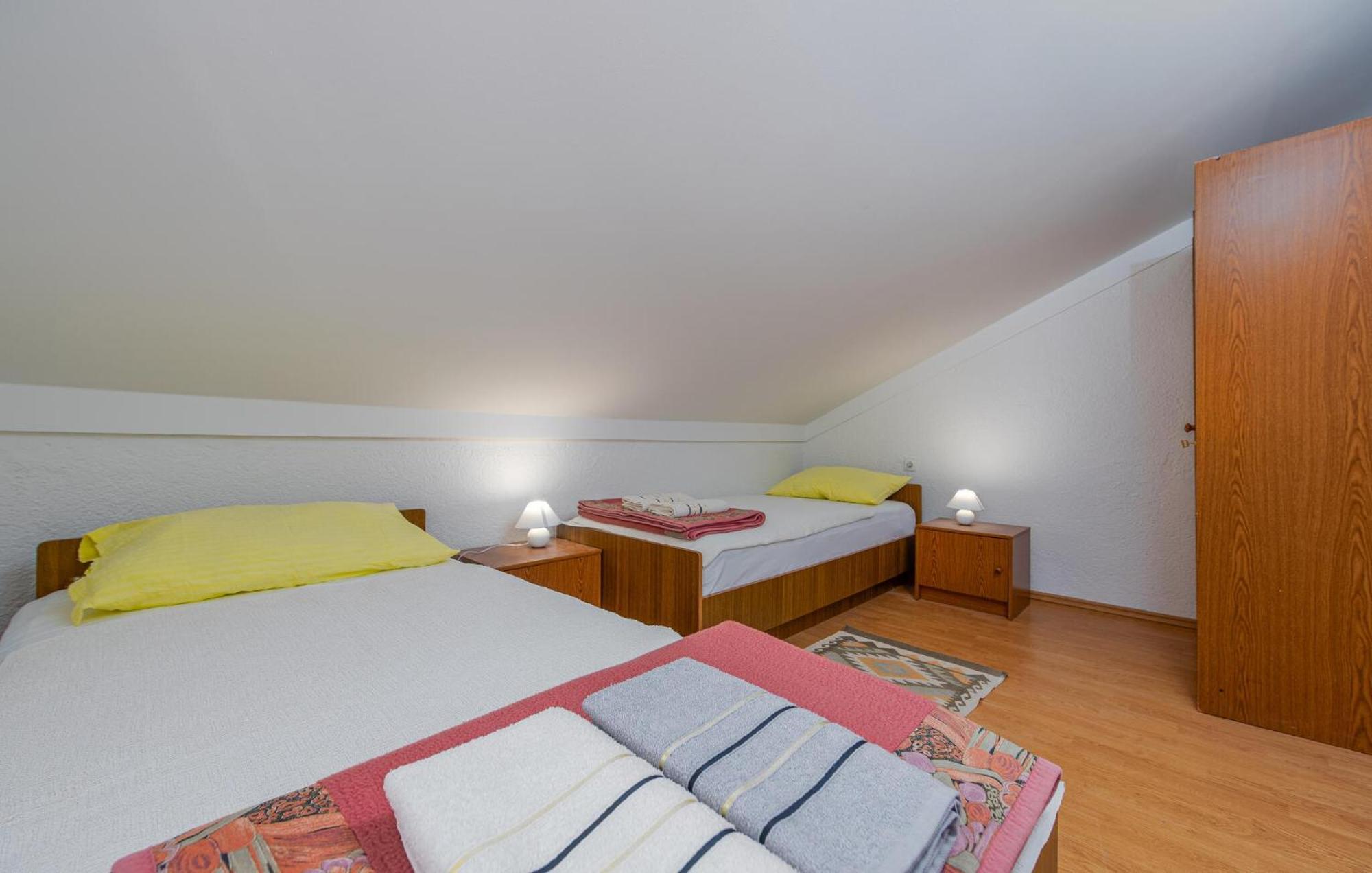 Nice Apartment In Potocnica With House Sea View Borovici ภายนอก รูปภาพ