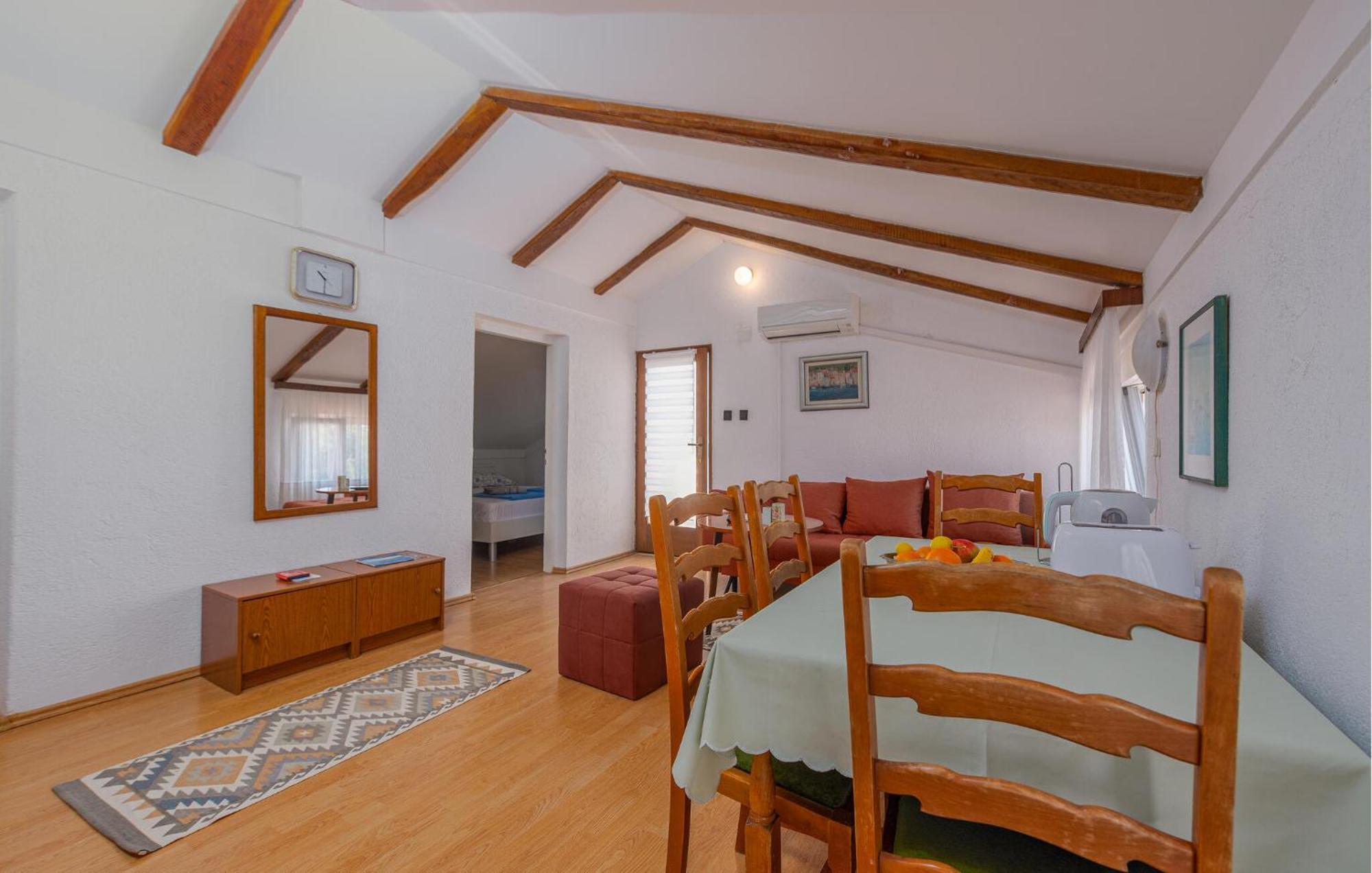 Nice Apartment In Potocnica With House Sea View Borovici ภายนอก รูปภาพ